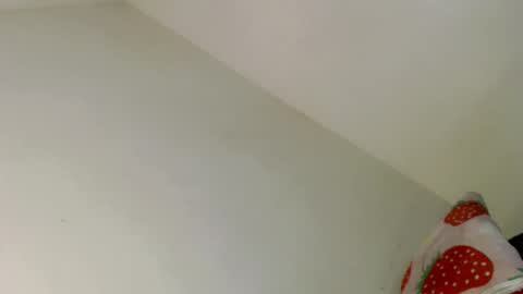 Snapshot of i_love_eula chatting on 12.12.24 cant get you out of my head online show from 12.12.24