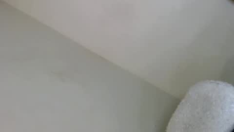 Snapshot of i_love_eula chatting on 01.11.25 cant get you out of my head online show from 01.11.25