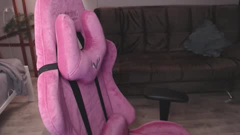 elisabeth online show from 12.16.25