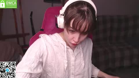 Snapshot of i_love_icecream chatting on 02.25.26 elisabeth online show from 02.25.26