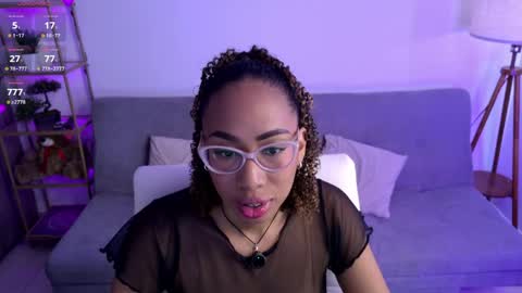 Snapshot of i_lulu chatting on 05.07.26 Lul online show from 05.07.26