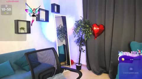 Snapshot of i_will_wake_u_up chatting on 02.26.26 Samanta online show from 02.26.26