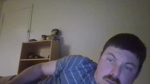 Snapshot of iaguy0587 chatting on 04.29.26 iaguy0587 online show from 04.29.26