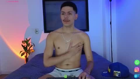 Snapshot of iam_angelxxx chatting on 01.12.26 Angel online show from 01.12.26