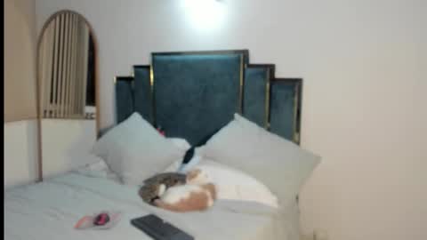 Snapshot of iam_brina04 chatting on 10.30.25 Brina online show from 10.30.25