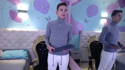 Snapshot of iam_smith_ chatting on 01.13.26 Iam Smith online show from 01.13.26