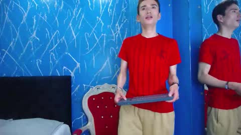 Snapshot of iam_smith_ chatting on 02.03.26 Iam Smith online show from 02.03.26