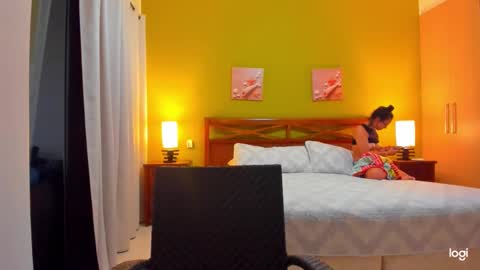 Snapshot of iam_your_fantasy chatting on 12.16.24 iam_your_fantasy online show from 12.16.24