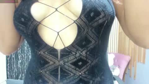 Snapshot of iam_zaia chatting on 02.07.25 ZAIA online show from 02.07.25