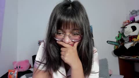 Snapshot of iam_zoechan chatting on 12.23.24 Zoe 3 online show from 12.23.24