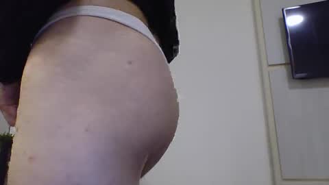 De Paul online show from 10.25.25