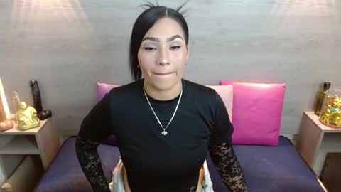 Snapshot of iamcarollvbna chatting on 10.20.25 Caroll online show from 10.20.25