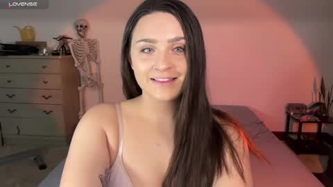 Crystal online show from 01.30.25