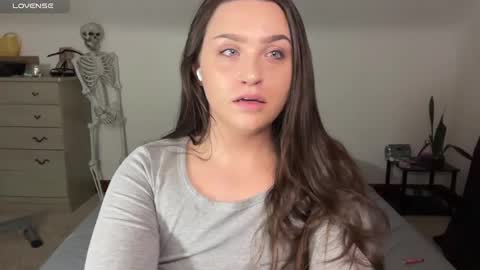 Crystal online show from 02.12.25