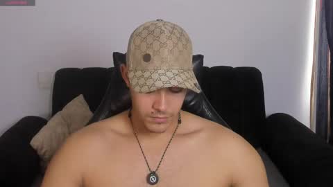 Snapshot of iamdylan777 chatting on 04.25.26 Dylan independent model online show from 04.25.26