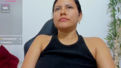 Snapshot of iamevaaa chatting on 01.17.25 Eva online show from 01.17.25