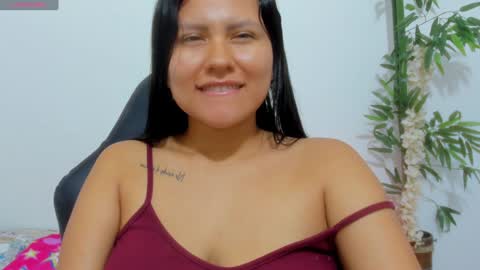 Snapshot of iamevaaa chatting on 01.20.25 Eva online show from 01.20.25