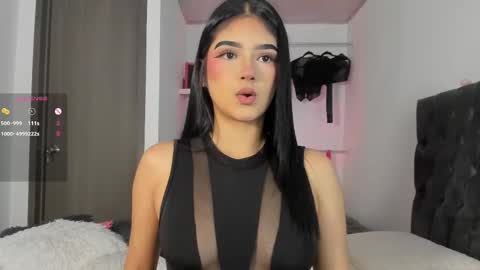 Snapshot of iamjulietaa chatting on 09.17.25 online show from 09.17.25