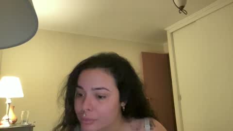 Snapshot of iamlindasan chatting on 10.01.25 Linda San online show from 10.01.25