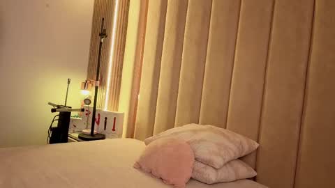 Nyxy online show from 04.06.26