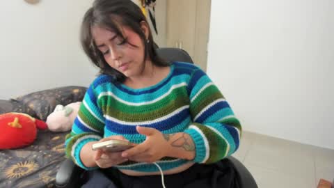 Snapshot of iamrouusie chatting on 05.13.26 Rosie online show from 05.13.26