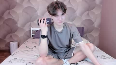 Ian Flor online show from 04.09.26