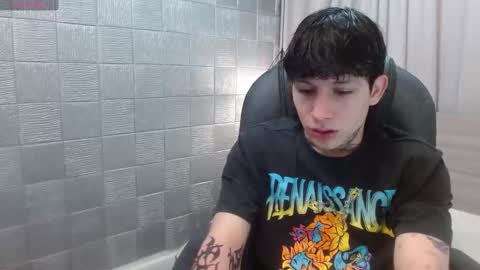 ian online show from 11.19.25