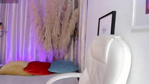 ian  online show from 09.24.25