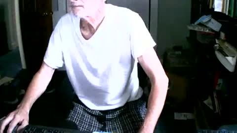 Snapshot of ianh123mb chatting on 05.26.26 ianh123mb online show from 05.26.26
