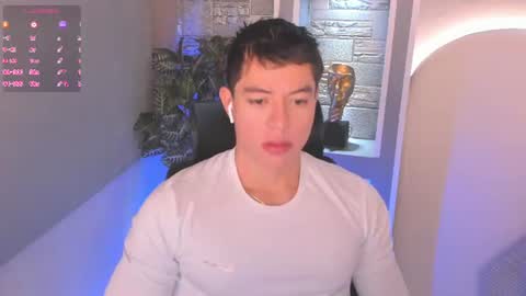 Snapshot of ianmancini chatting on 06.13.26 ianmancini online show from 06.13.26