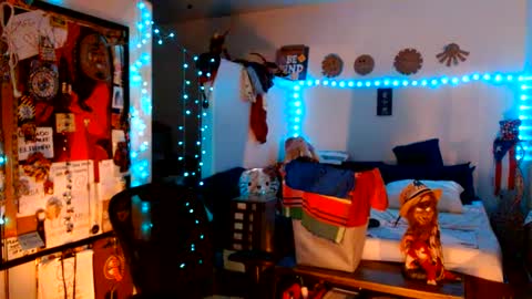 PMS online show from 10.04.25