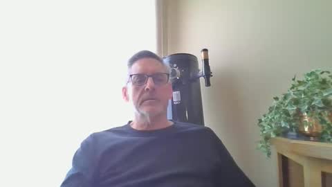 Snapshot of icanhelpu43 chatting on 02.01.25 icanhelpu43 online show from 02.01.25