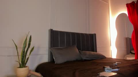 Crystall online show from 09.25.25