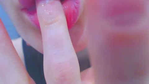 Ice online show from 01.15.25