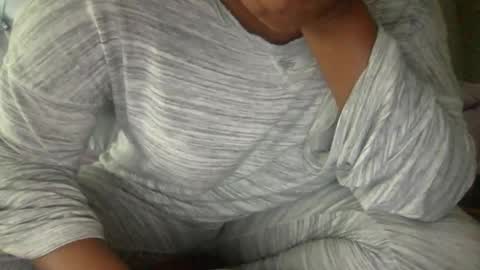 Snapshot of icedcoffeex chatting on 11.17.25 icedcoffeex online show from 11.17.25