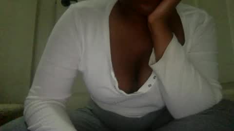 Snapshot of icedcoffeex chatting on 12.22.25 icedcoffeex online show from 12.22.25