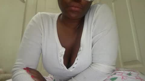 Snapshot of icedcoffeex chatting on 01.11.26 icedcoffeex online show from 01.11.26