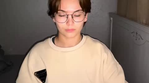 Ksenia online show from 10.26.25