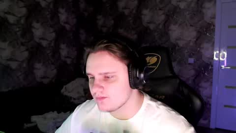 Snapshot of iceger22 chatting on 02.09.25 iceger22 online show from 02.09.25