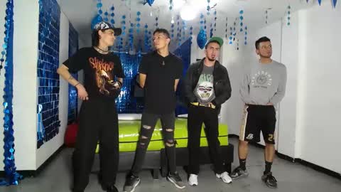 THOMAS AND DAMIAND online show from 02.22.25