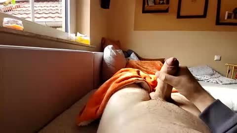 Snapshot of ichbinnotgeil00719971 chatting on 10.19.25 ichbinnotgeil00719971 online show from 10.19.25