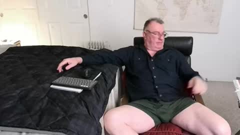 Christopher online show from 10.31.25