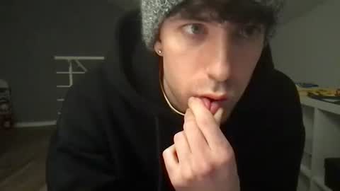 Snapshot of icyninesix chatting on 12.17.24 icyninesix online show from 12.17.24