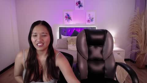 Icy online show from 12.15.25