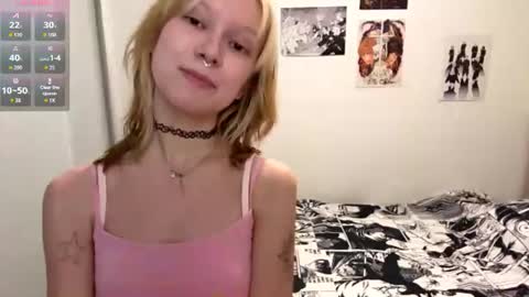 Snapshot of idellwold chatting on 06.16.26 Sarah online show from 06.16.26