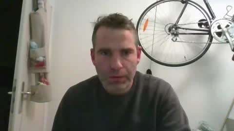 Snapshot of idontknowwhy1 chatting on 01.15.25 idontknowwhy1 online show from 01.15.25