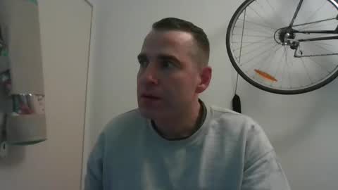 Snapshot of idontknowwhy1 chatting on 01.31.25 idontknowwhy1 online show from 01.31.25