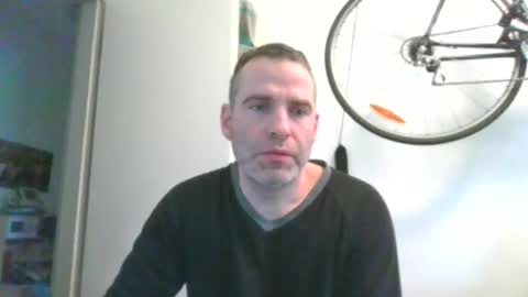 Snapshot of idontknowwhy1 chatting on 02.12.25 idontknowwhy1 online show from 02.12.25