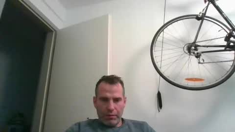 Snapshot of idontknowwhy1 chatting on 02.18.25 idontknowwhy1 online show from 02.18.25