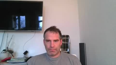 idontknowwhy1 online show from 12.03.25